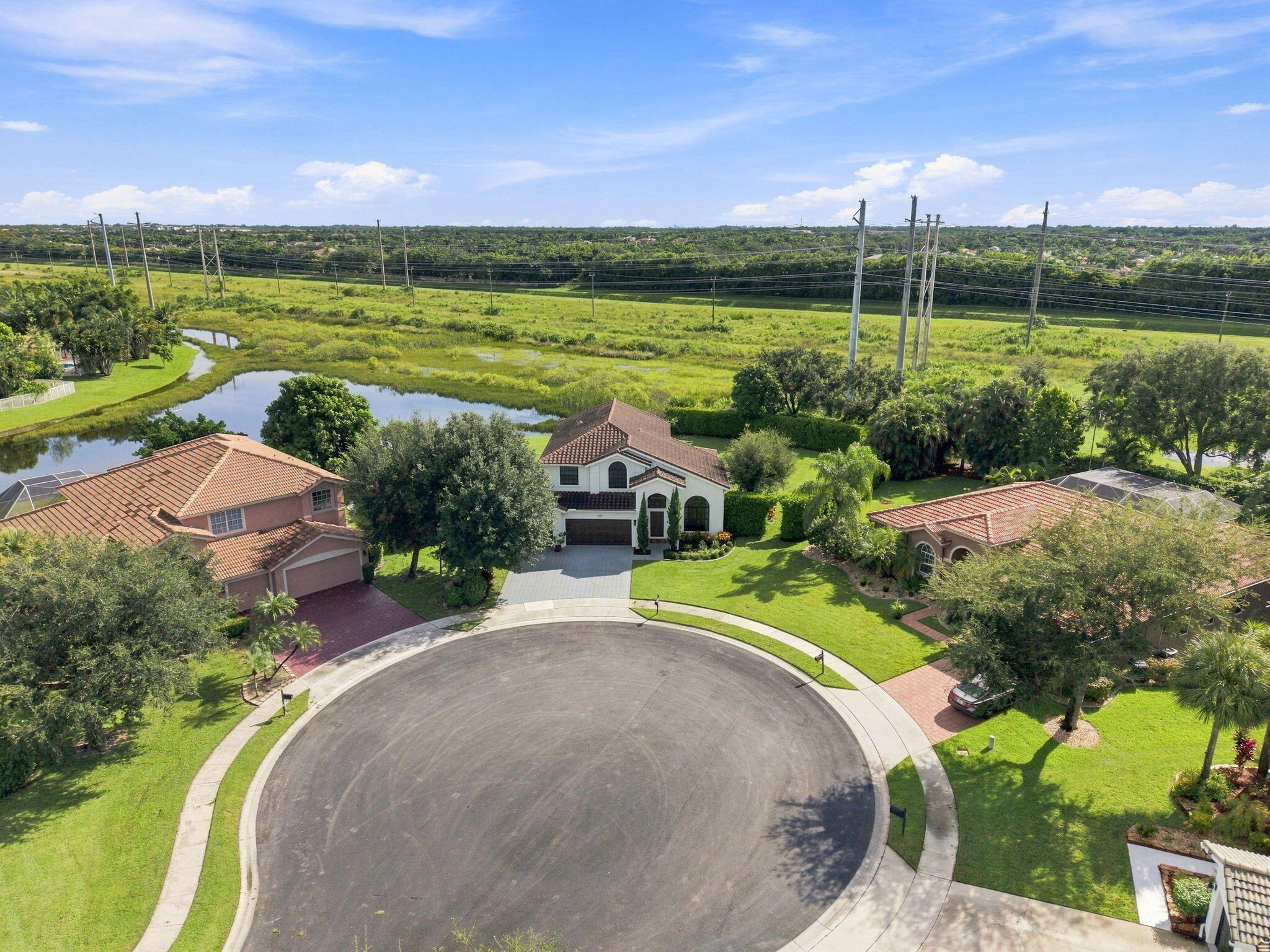 11137 Grandview Manor