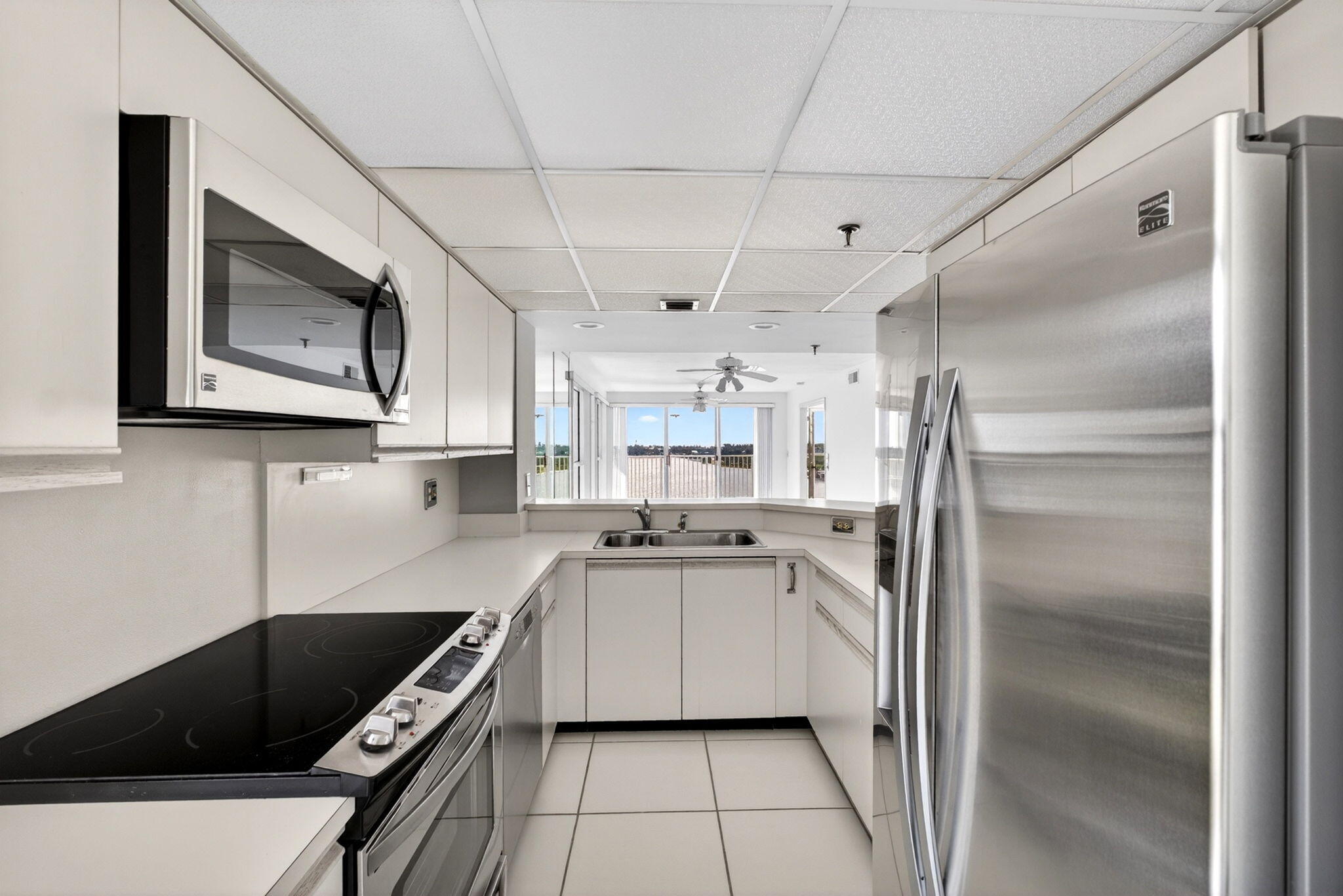 3901 S Flagler Drive 901