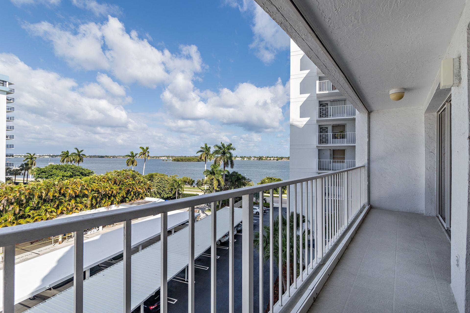 3901 S Flagler Drive 505