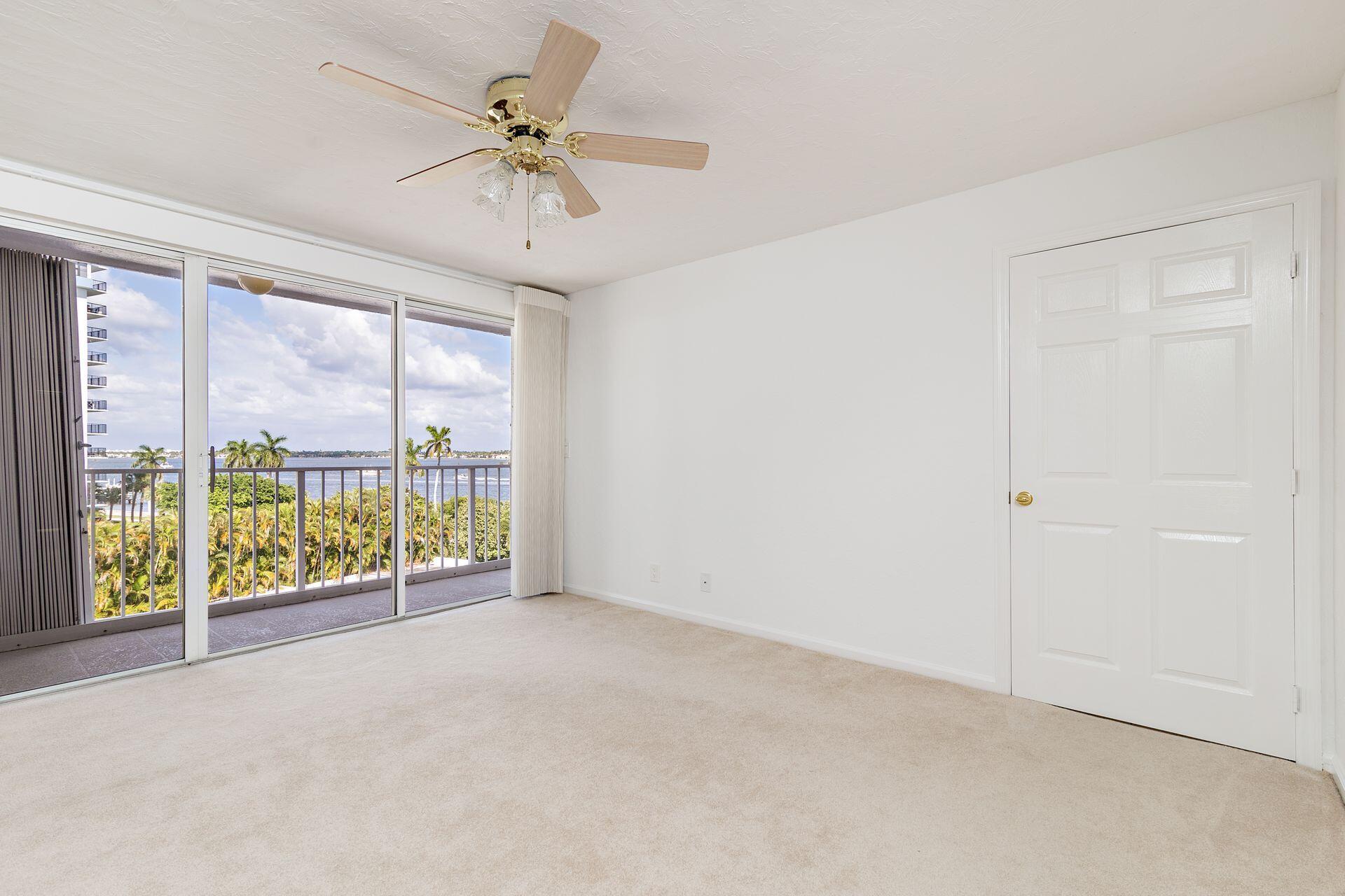 3901 S Flagler Drive 505