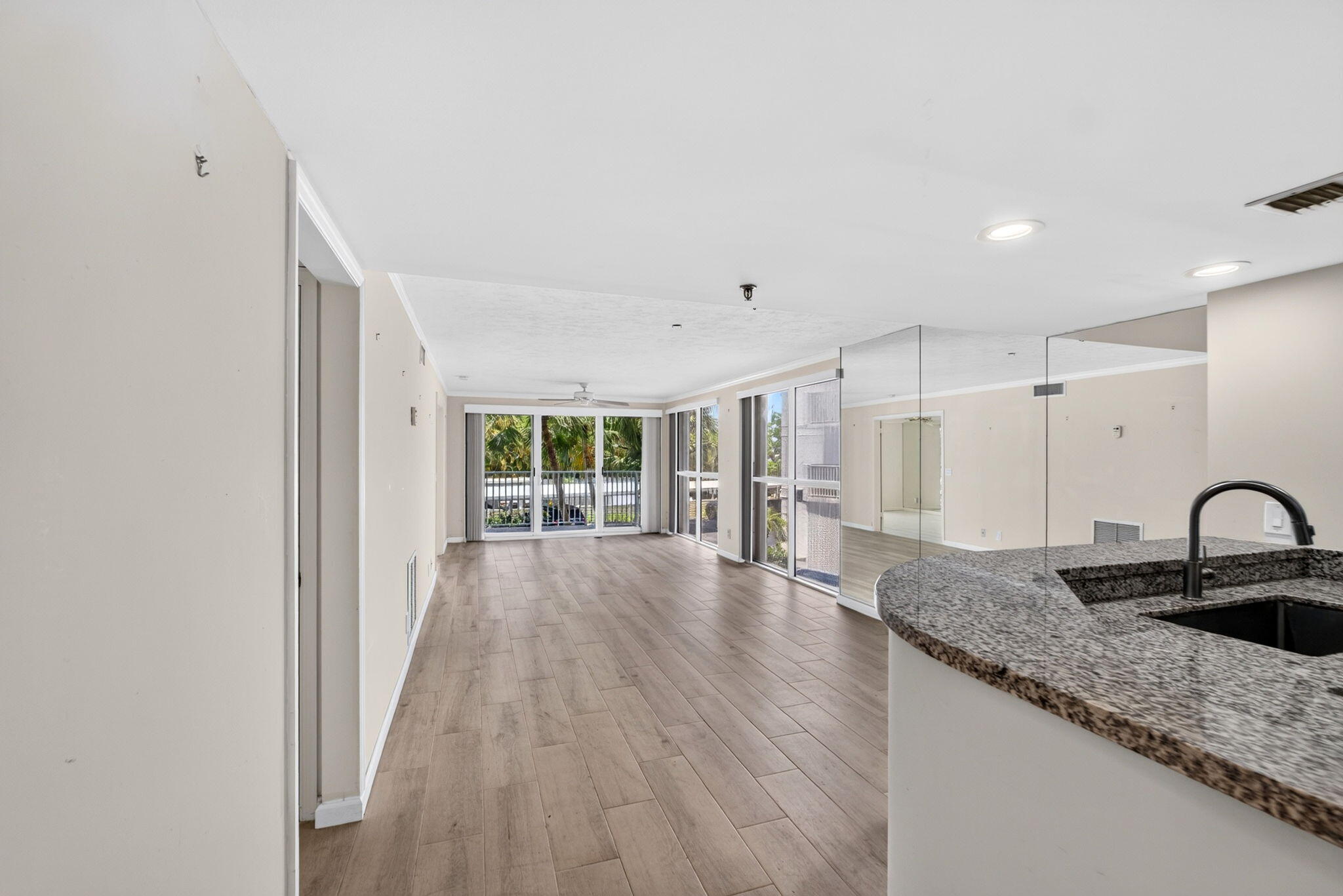 3901 S Flagler Drive 204