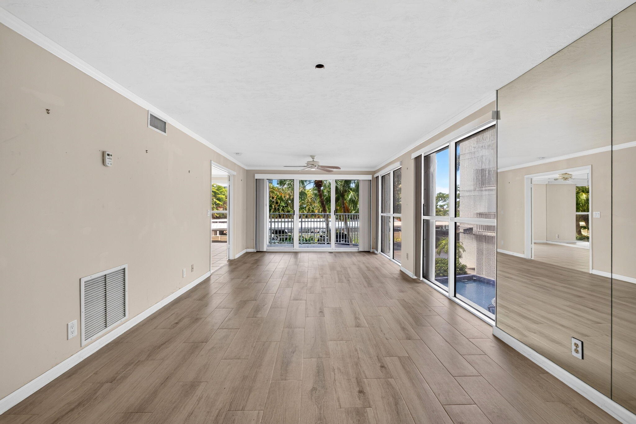 3901 S Flagler Drive 204