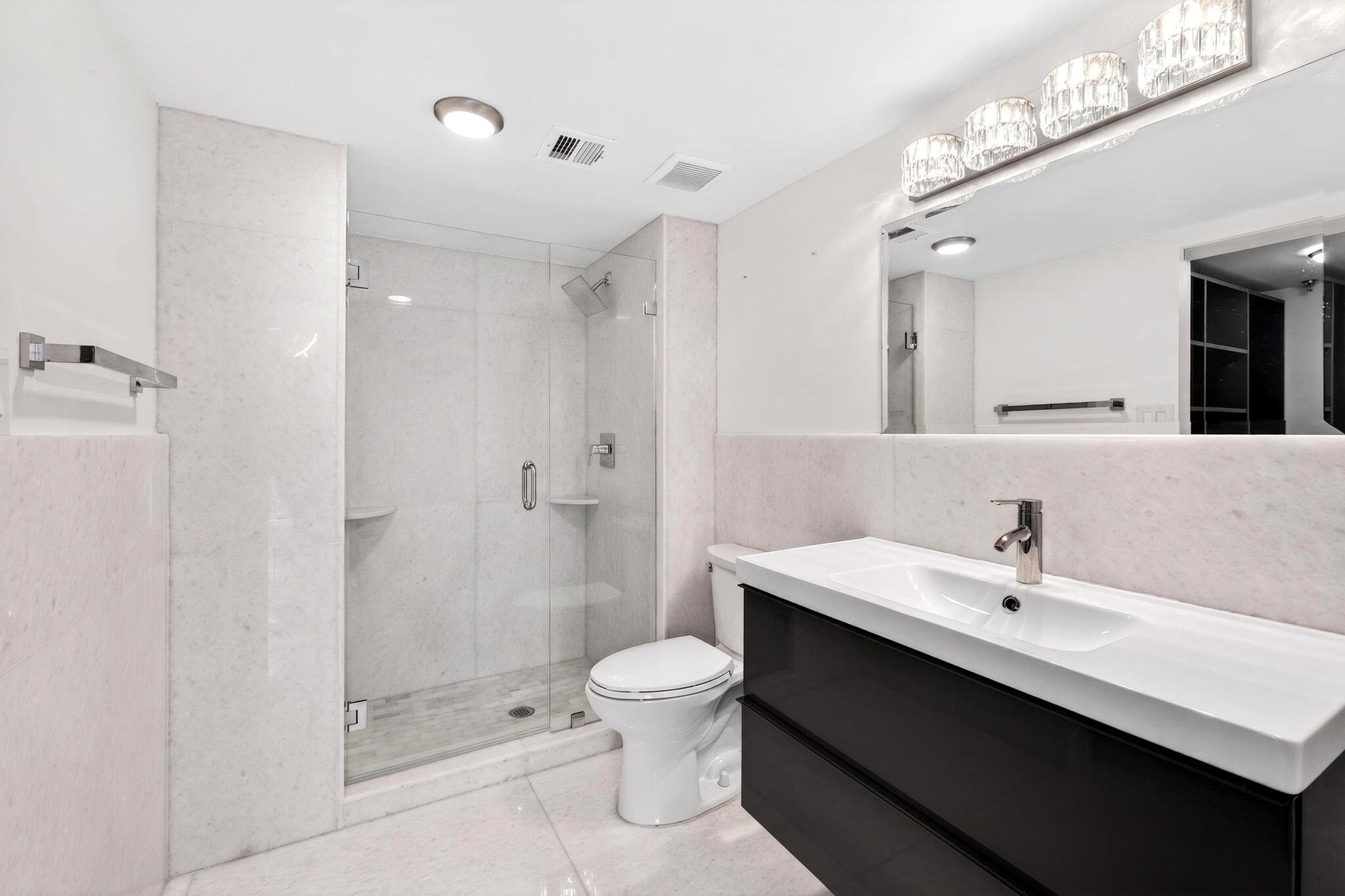 3901 S Flagler Drive 105