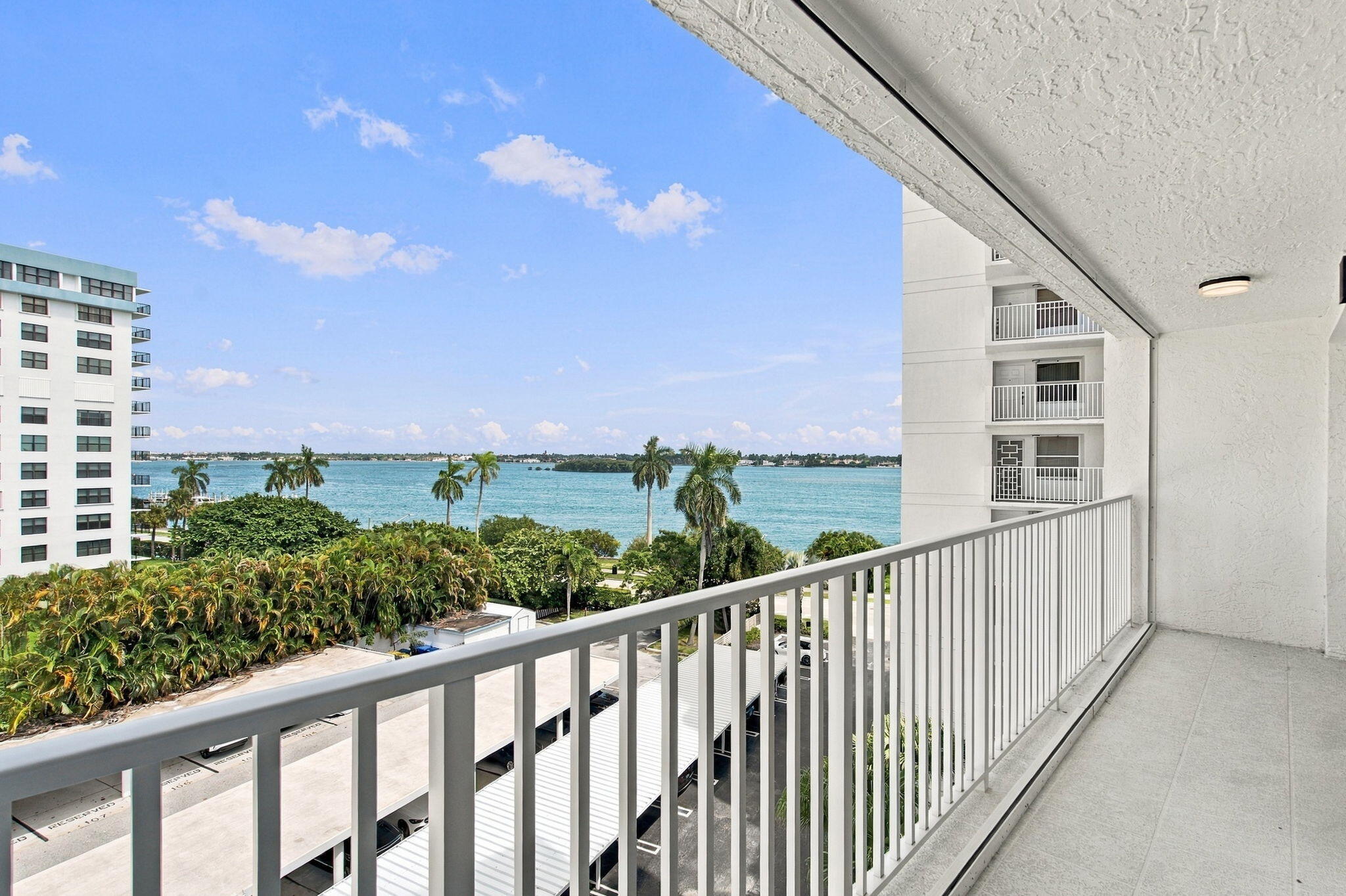 3901 S FLAGLER Drive 605