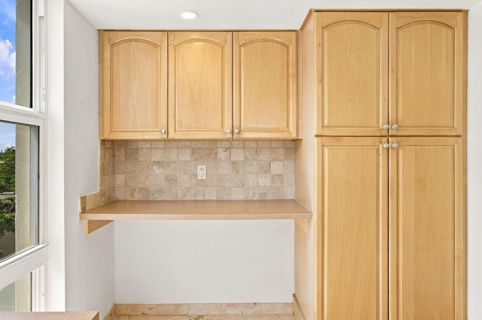 3901 S FLAGLER Drive 403