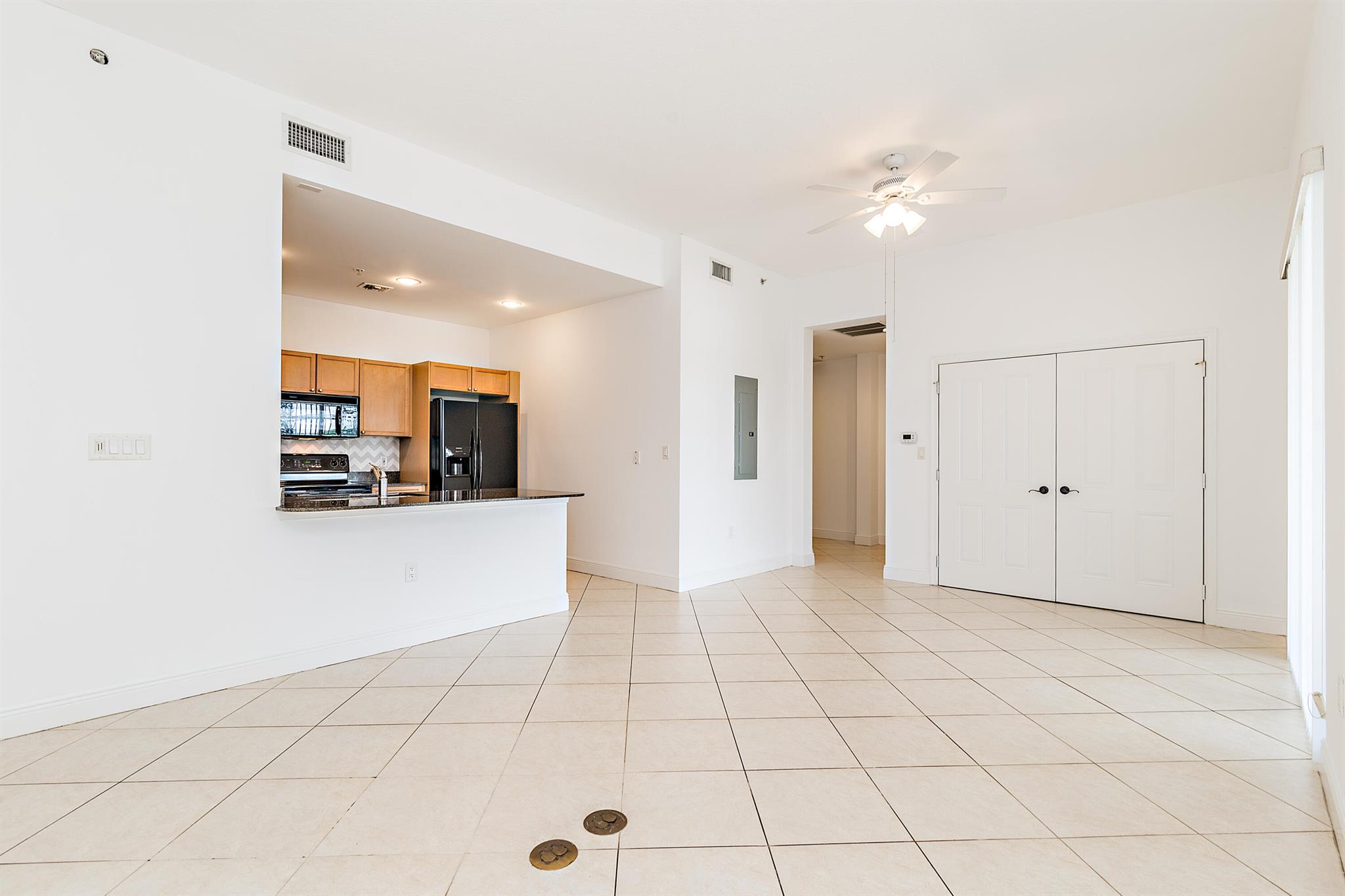 3940 N Flagler Drive Unit: 405
