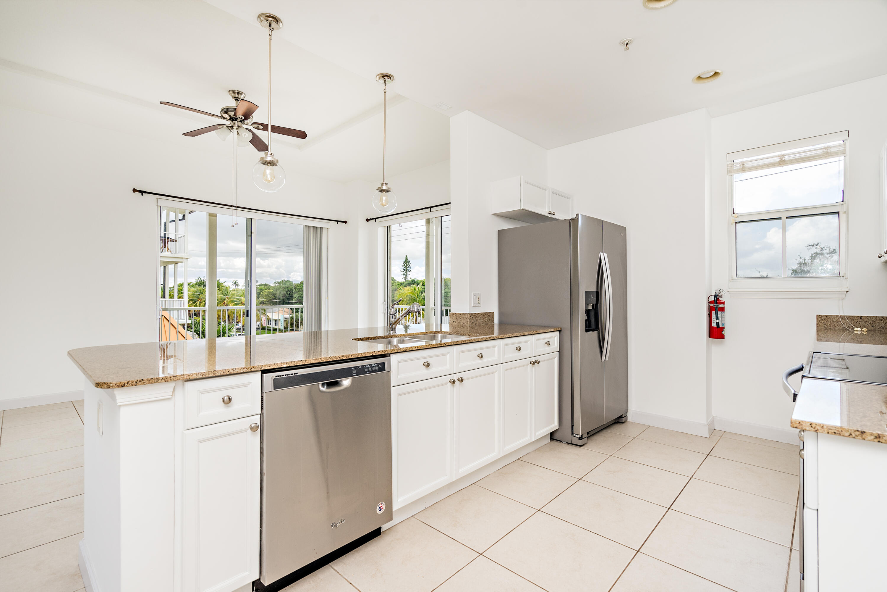 3960 N Flagler Drive Unit: 306