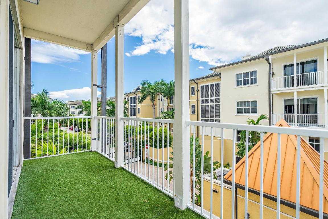 3960 N Flagler Drive Unit: 306