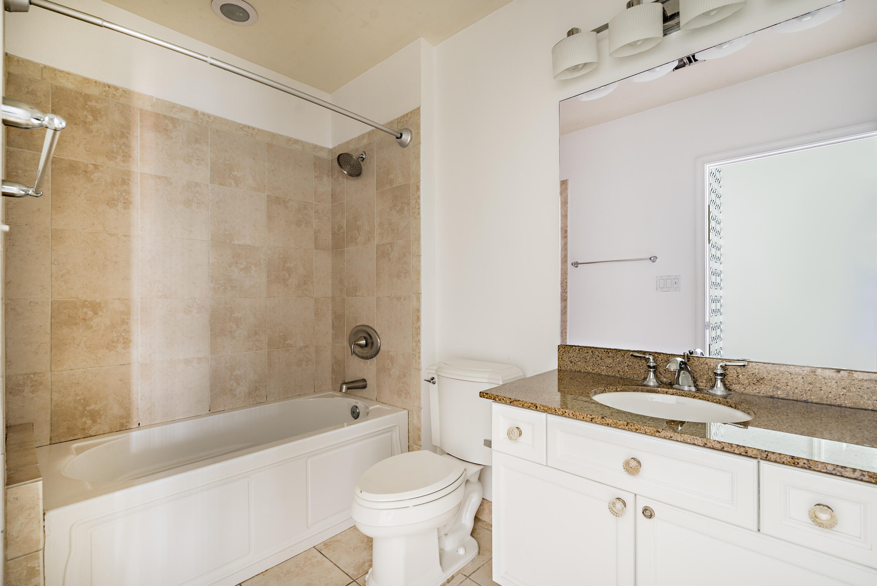 3960 N Flagler Drive Unit: 306