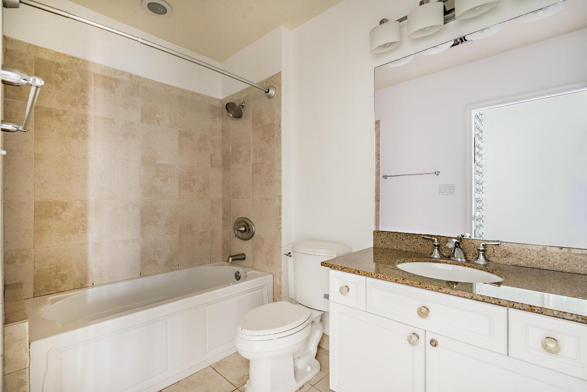 3960 N Flagler Drive Unit: 306