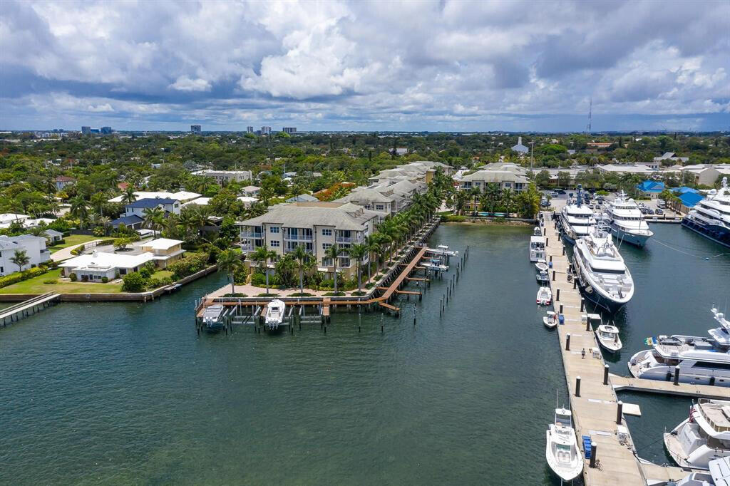 3960 N Flagler Drive Unit: 306