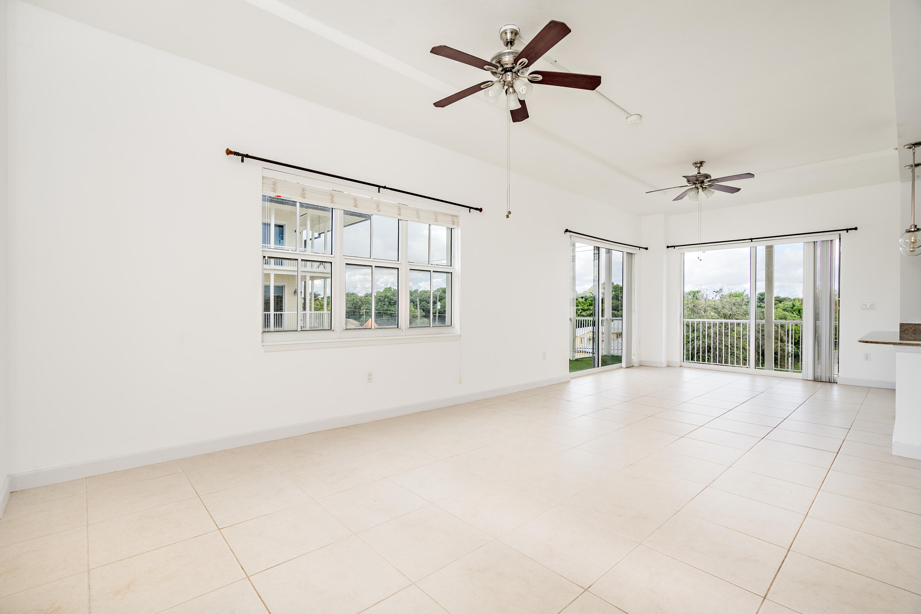 3960 N Flagler Drive Unit: 306