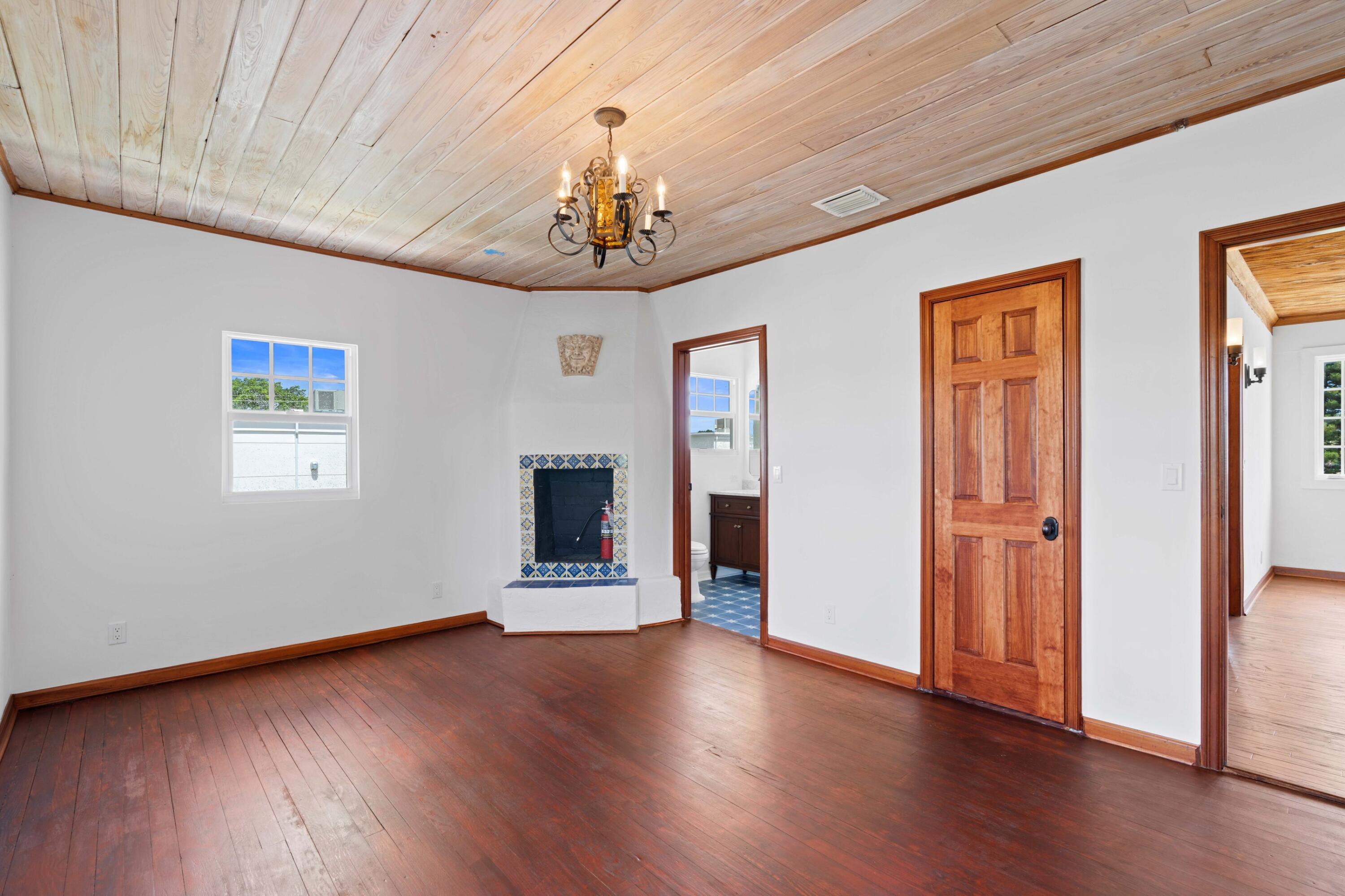 432 Ardmore Road