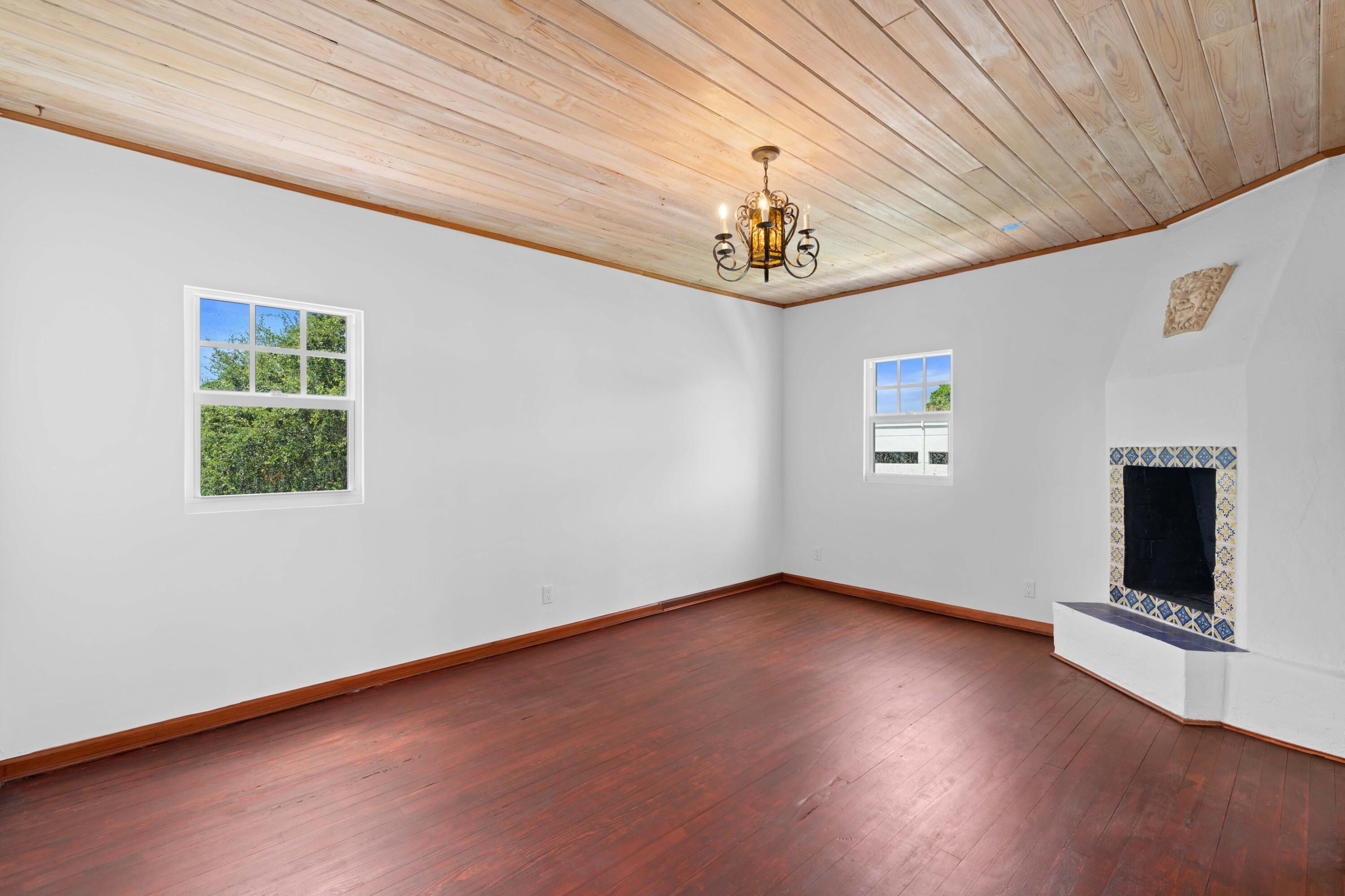 432 Ardmore Road
