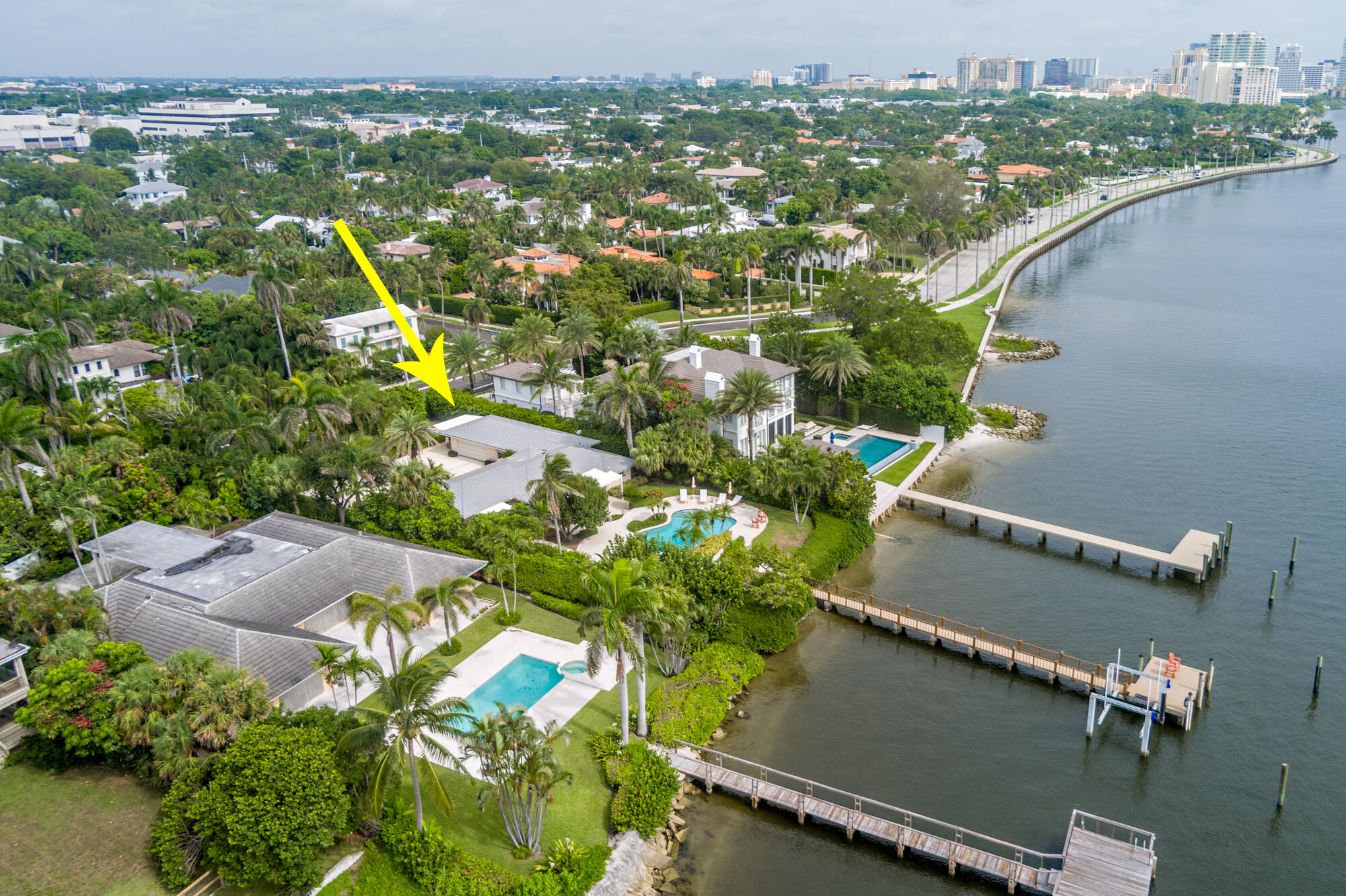 2916 Washington Road