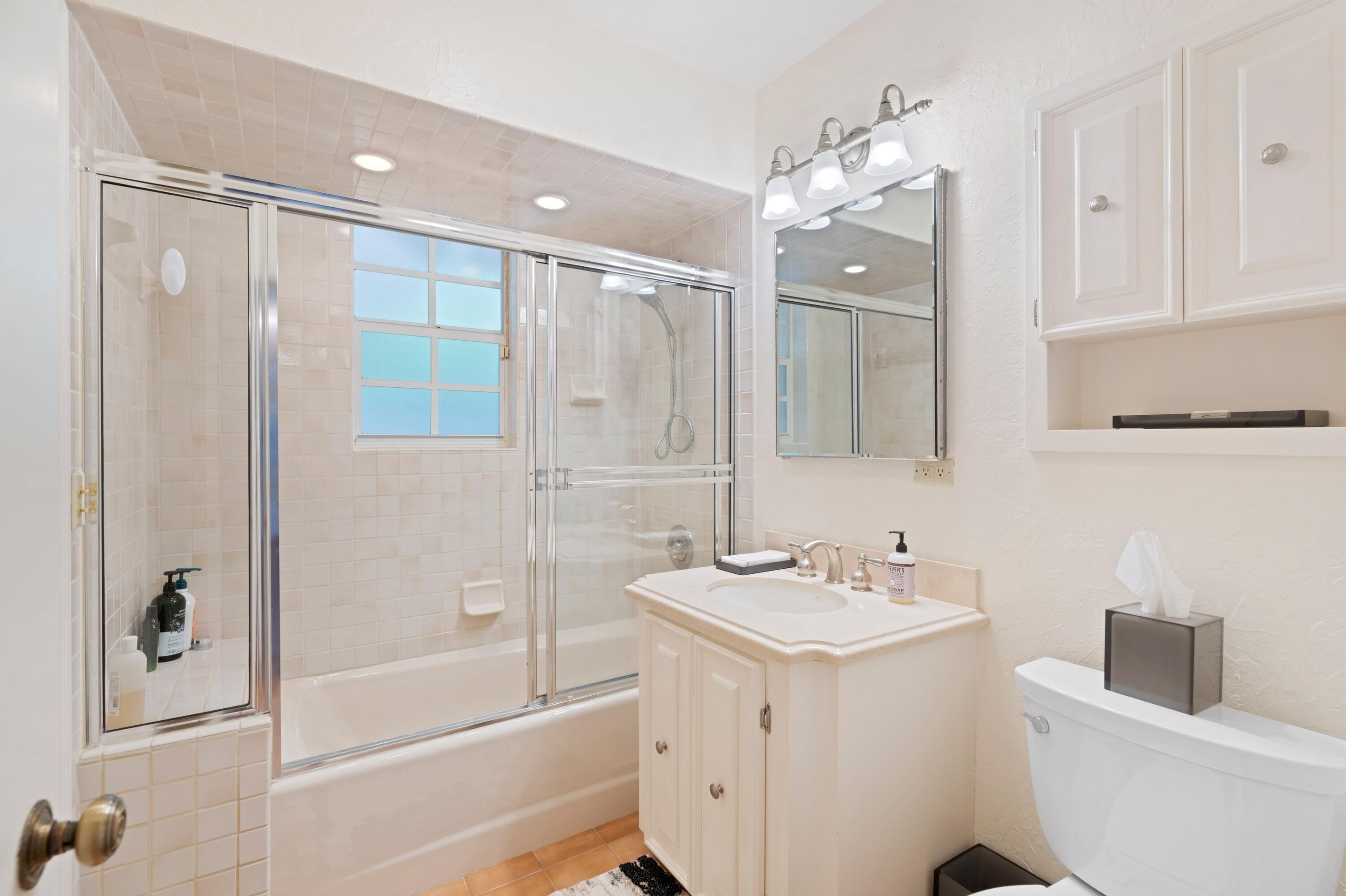 2916 Washington Road