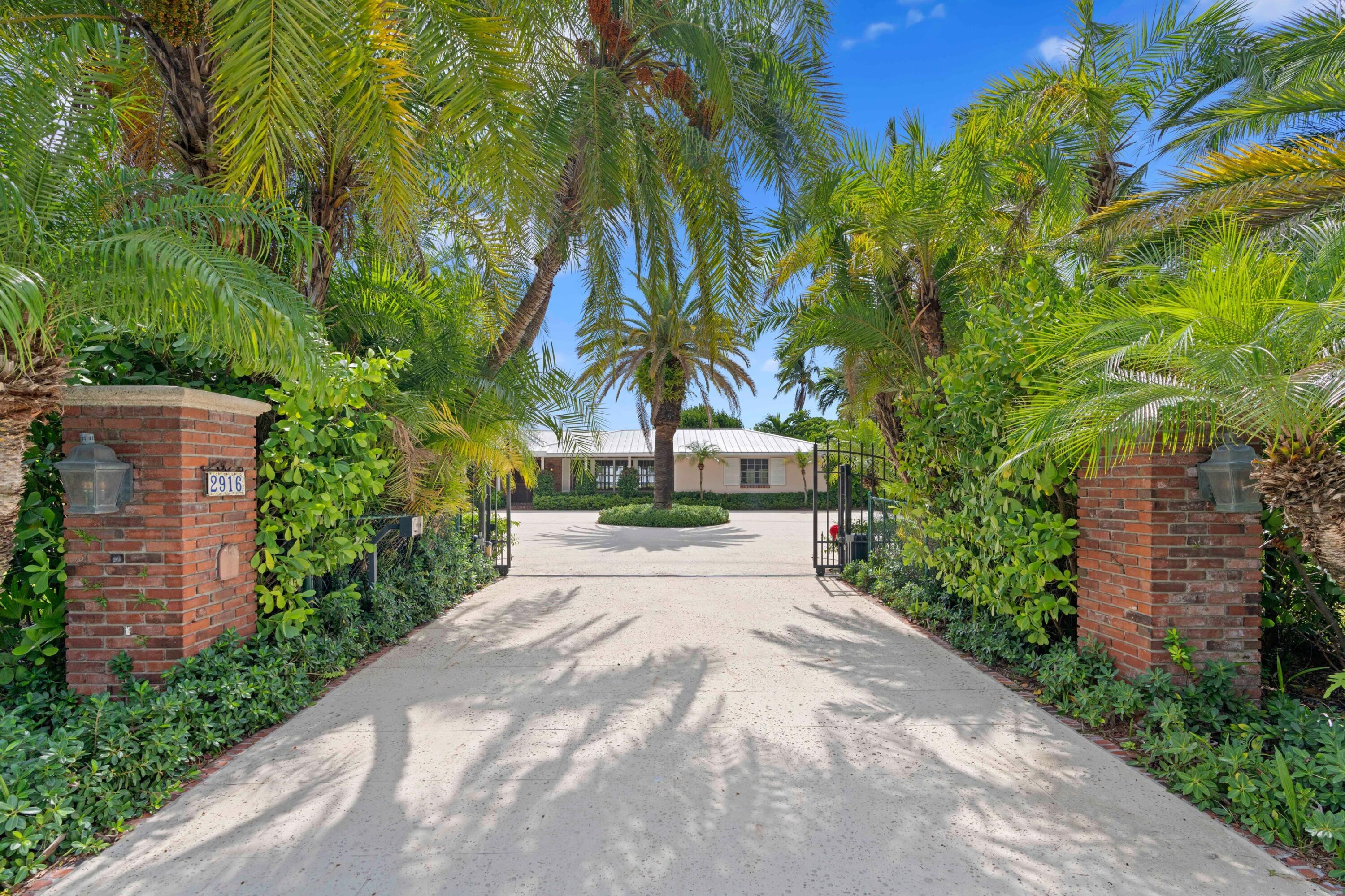 2916 Washington Road