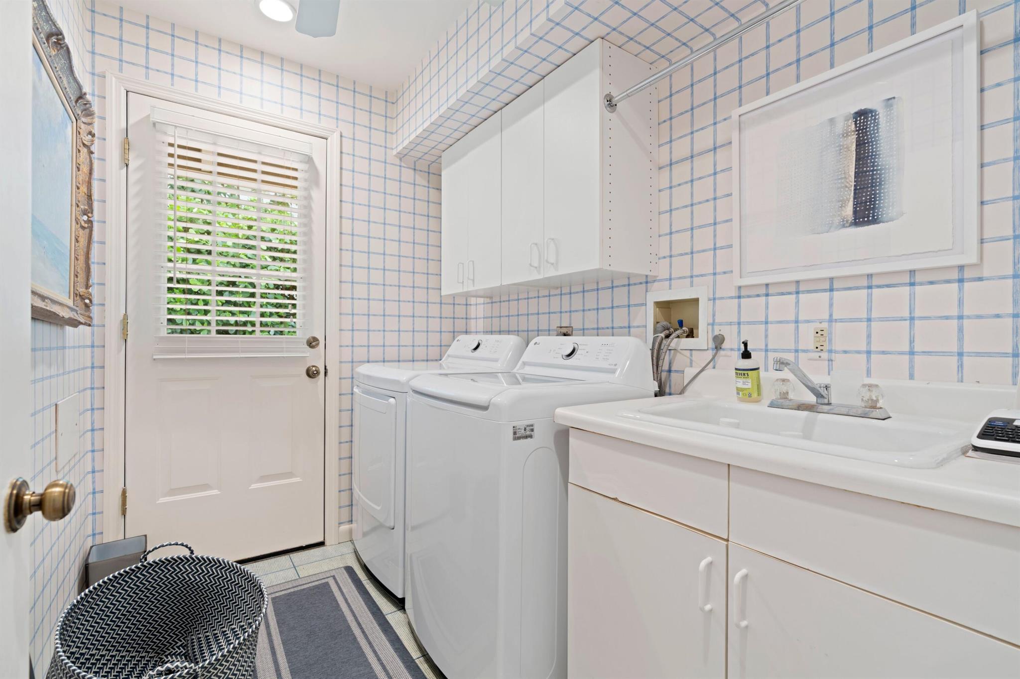 2916 Washington Road