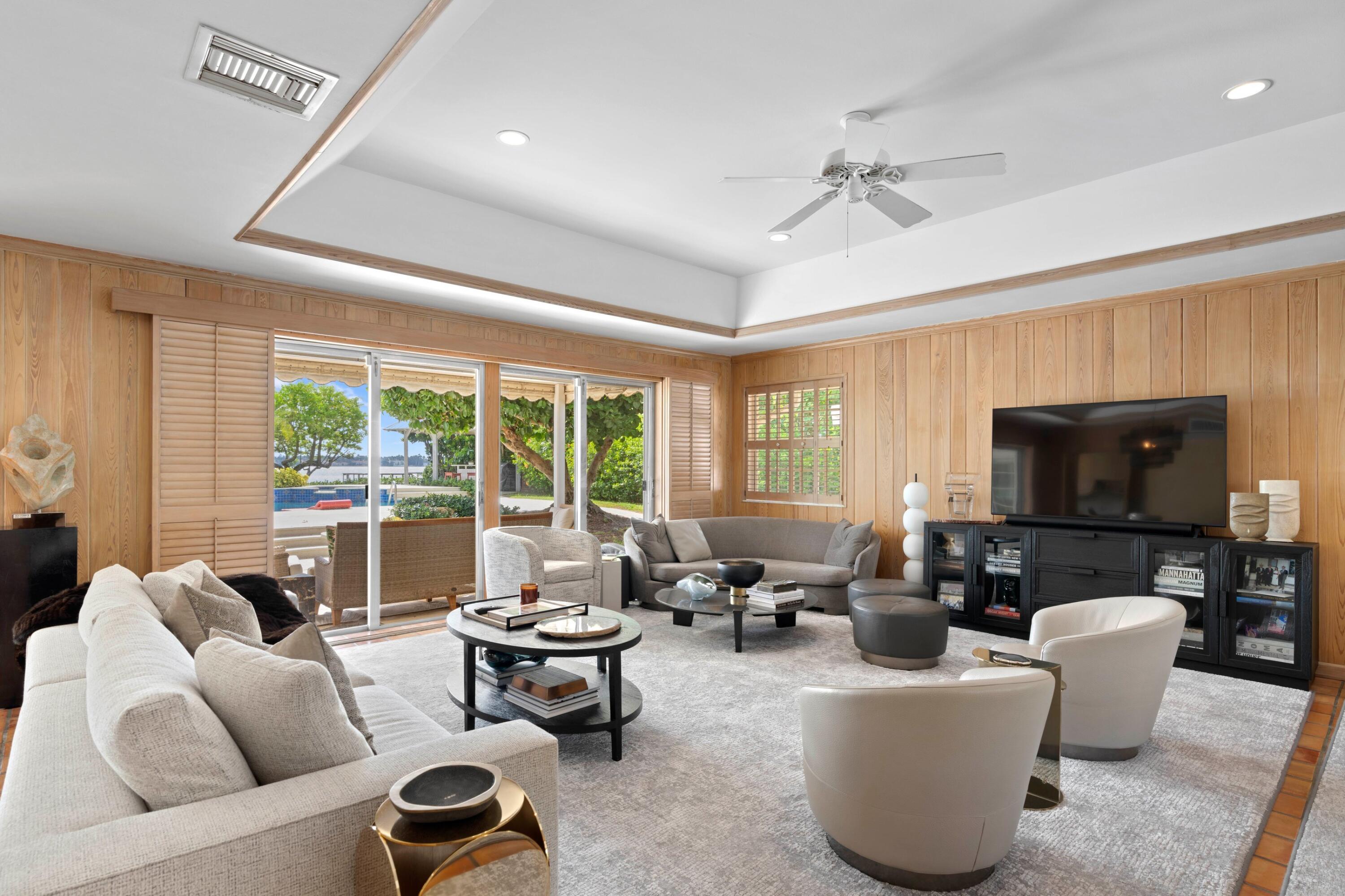 2916 Washington Road