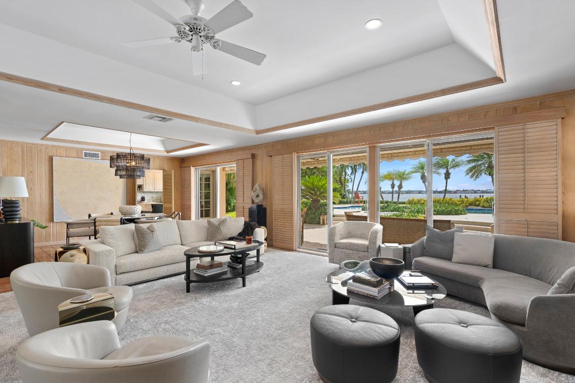 2916 Washington Road