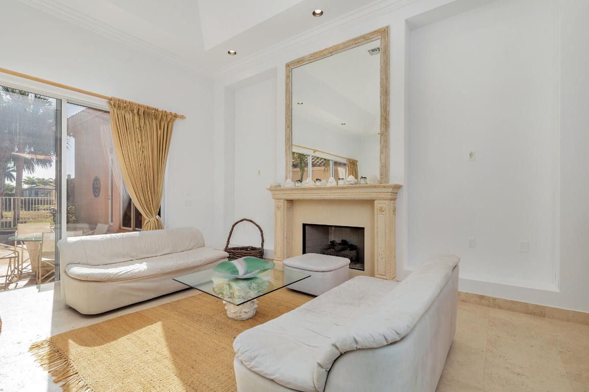 12610 Sunnydale Drive