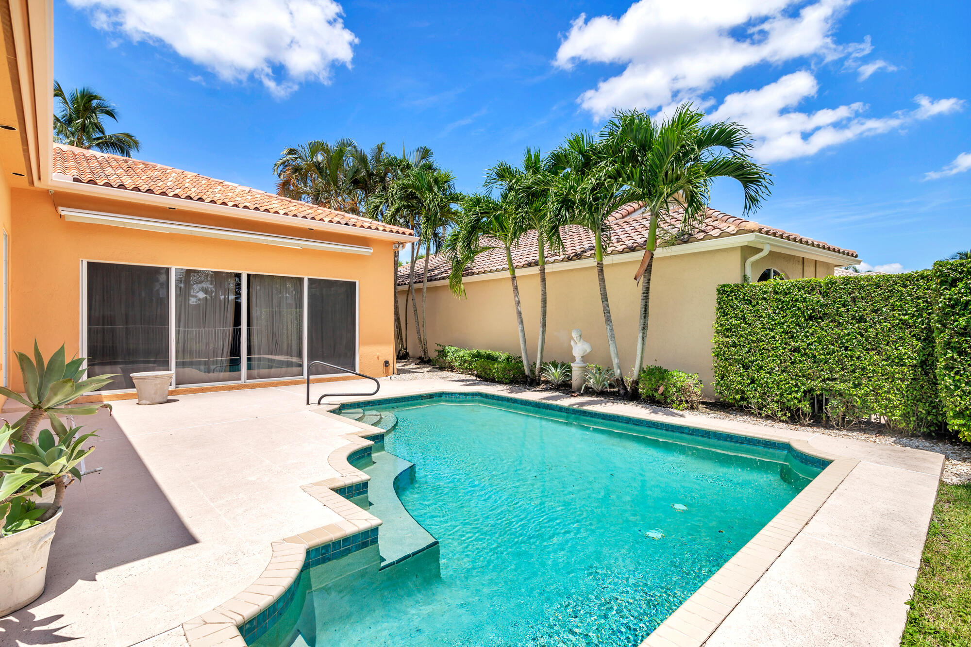 12610 Sunnydale Drive