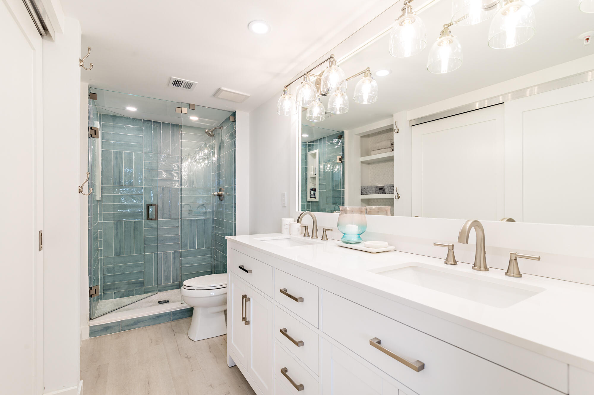 3901 S Flagler Drive 704