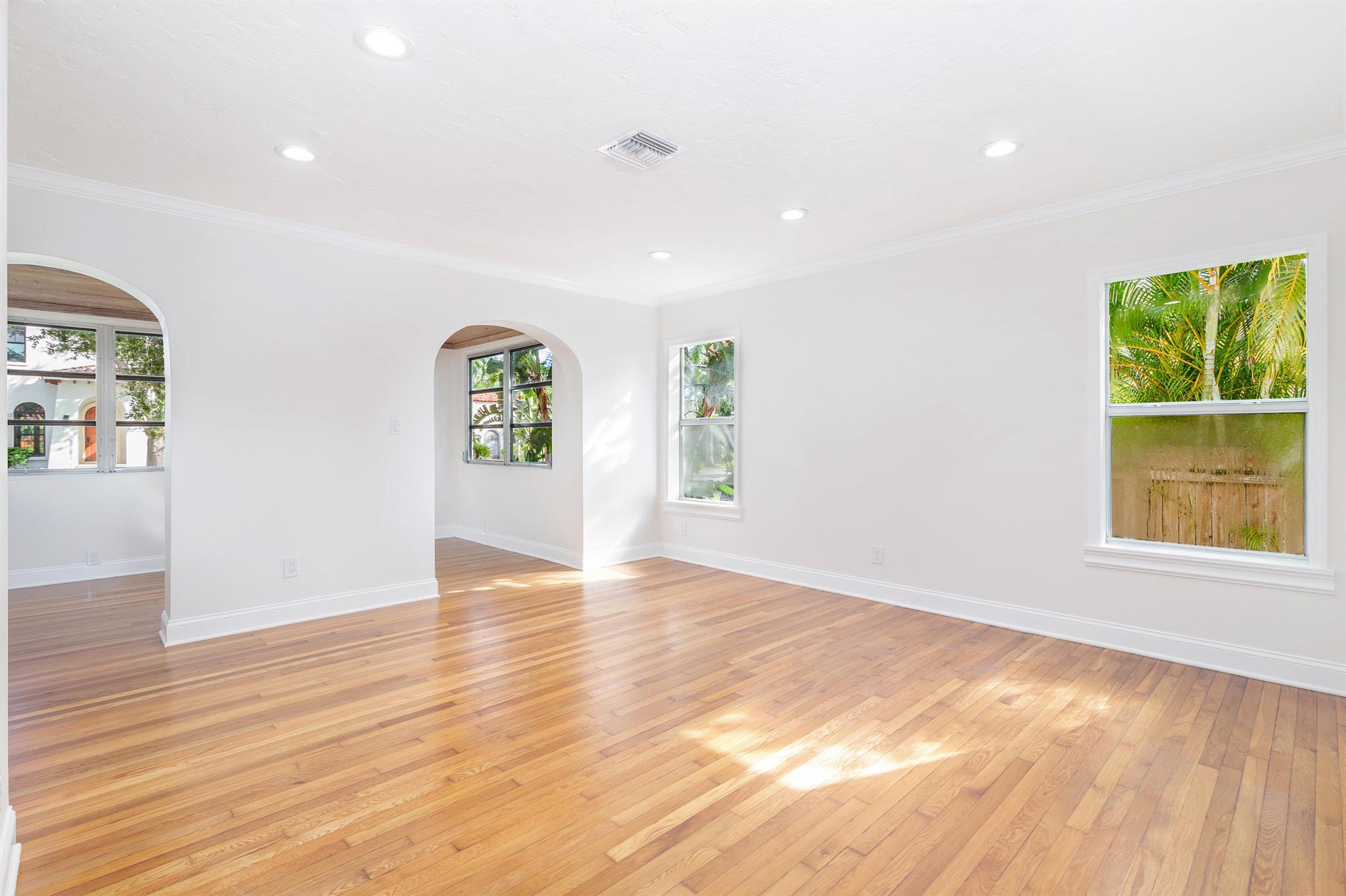 608 Sunset Road