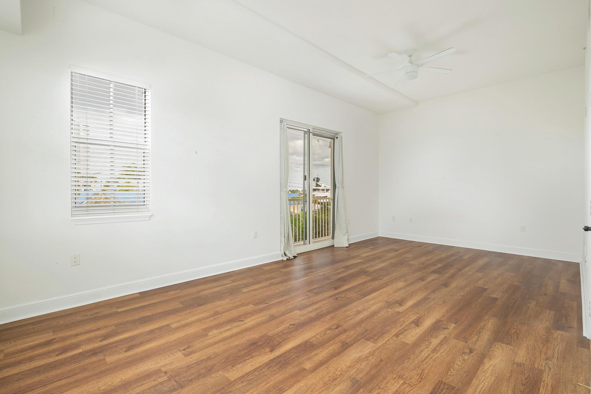 3960 N Flagler Drive 305