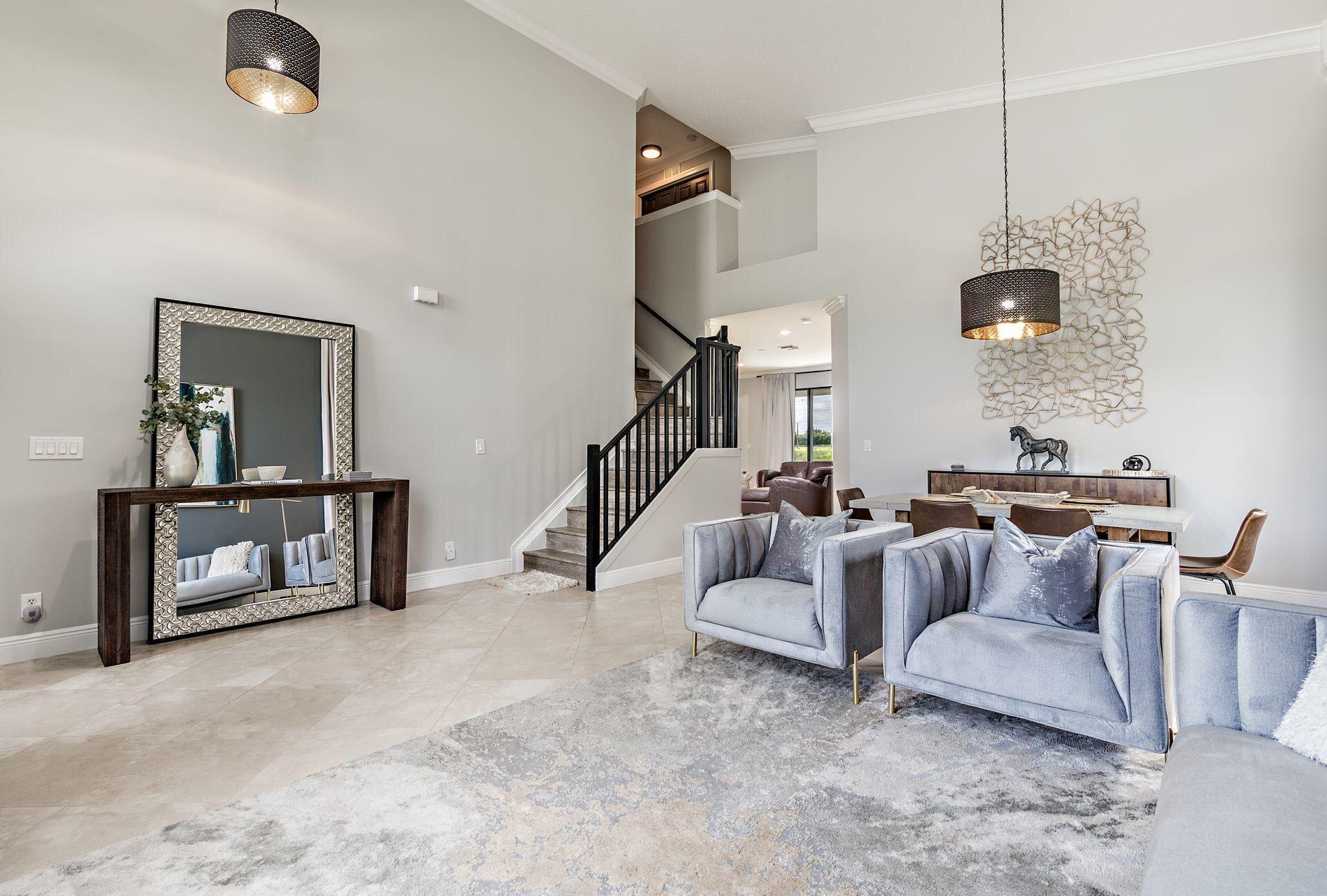 11137 Grandview Manor