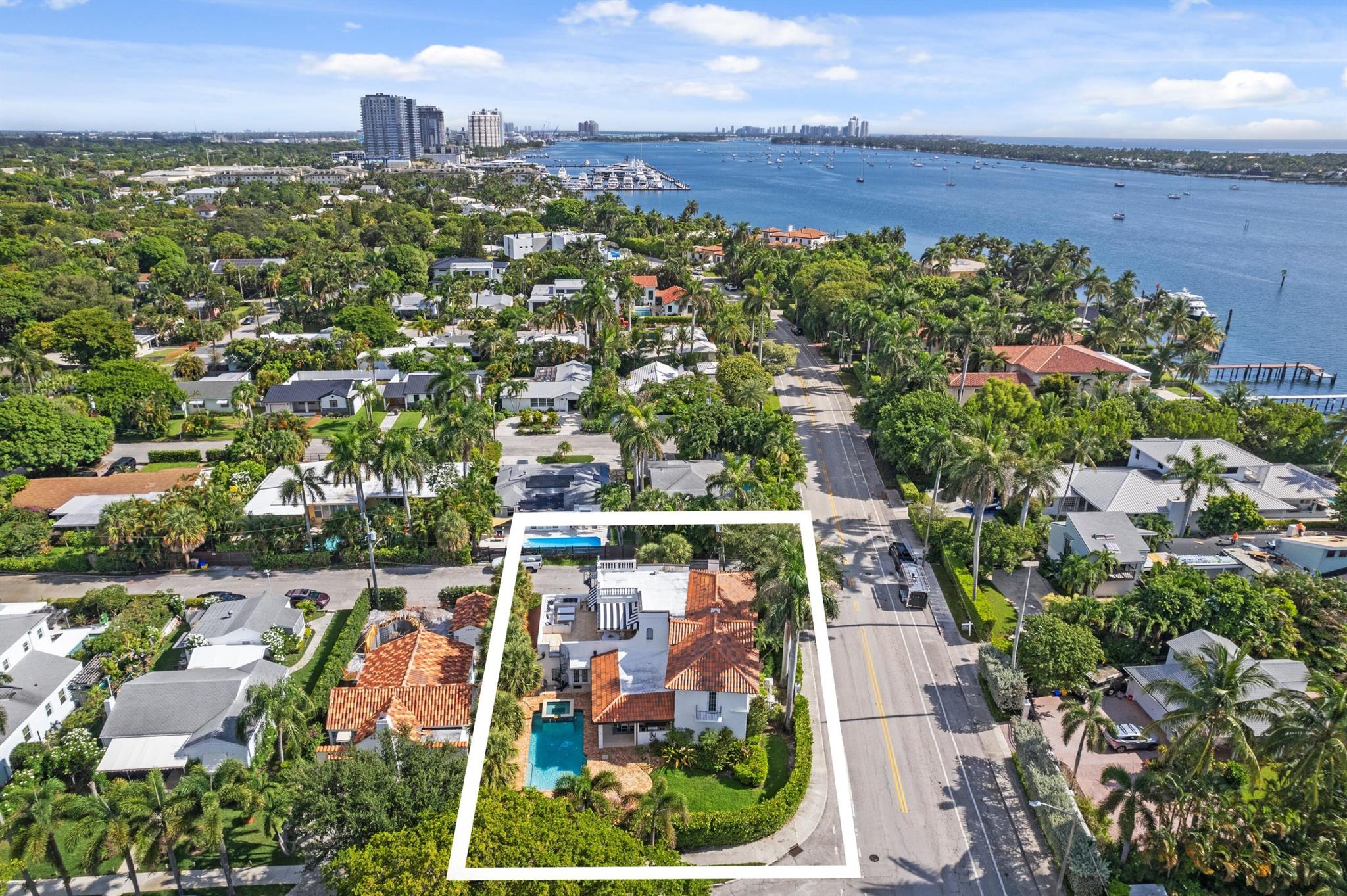 3201 N Flagler Drive