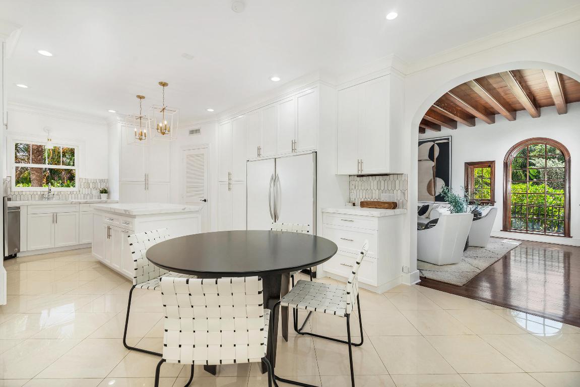 3201 N Flagler Drive