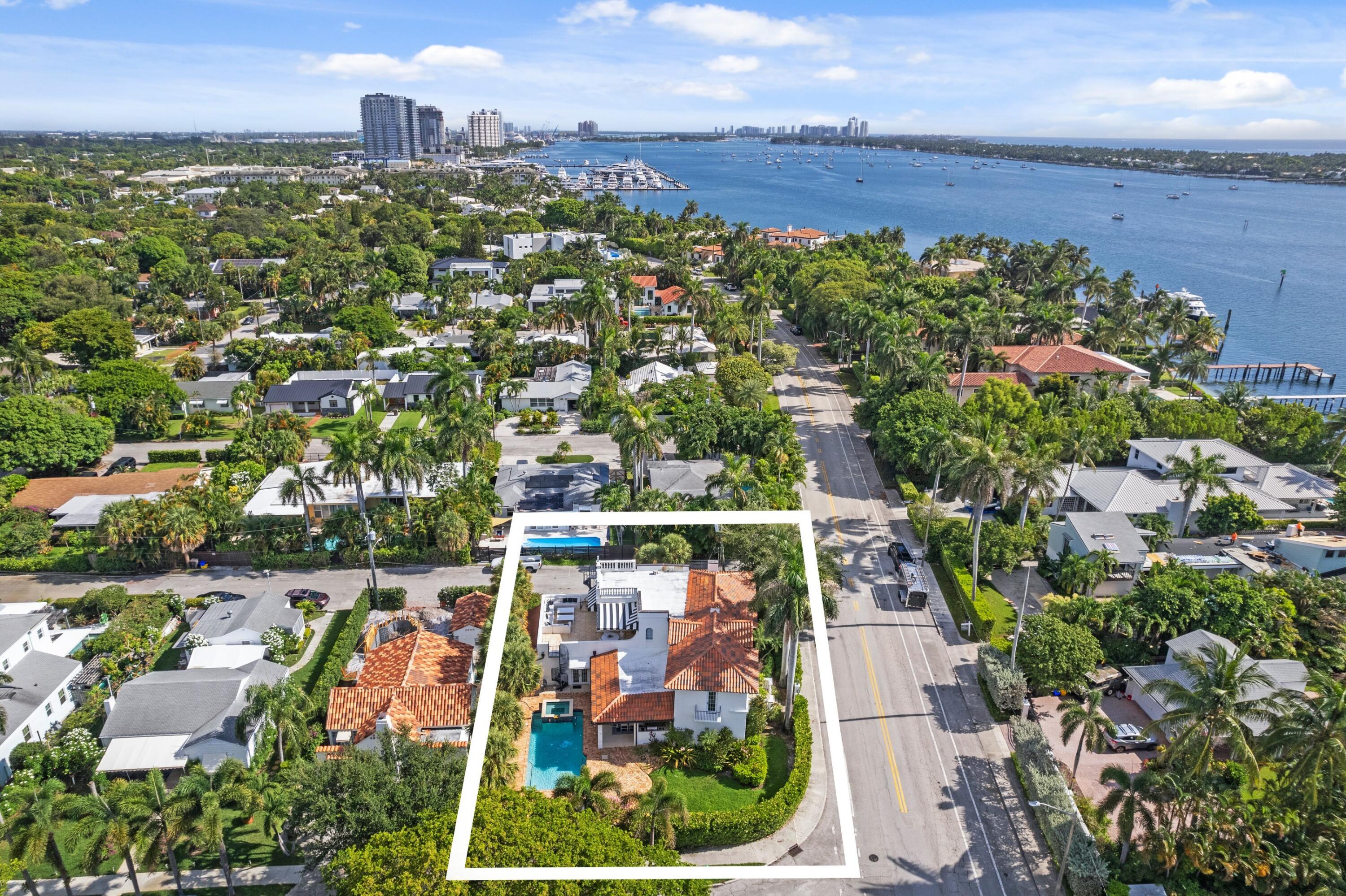 3201 N Flagler Drive