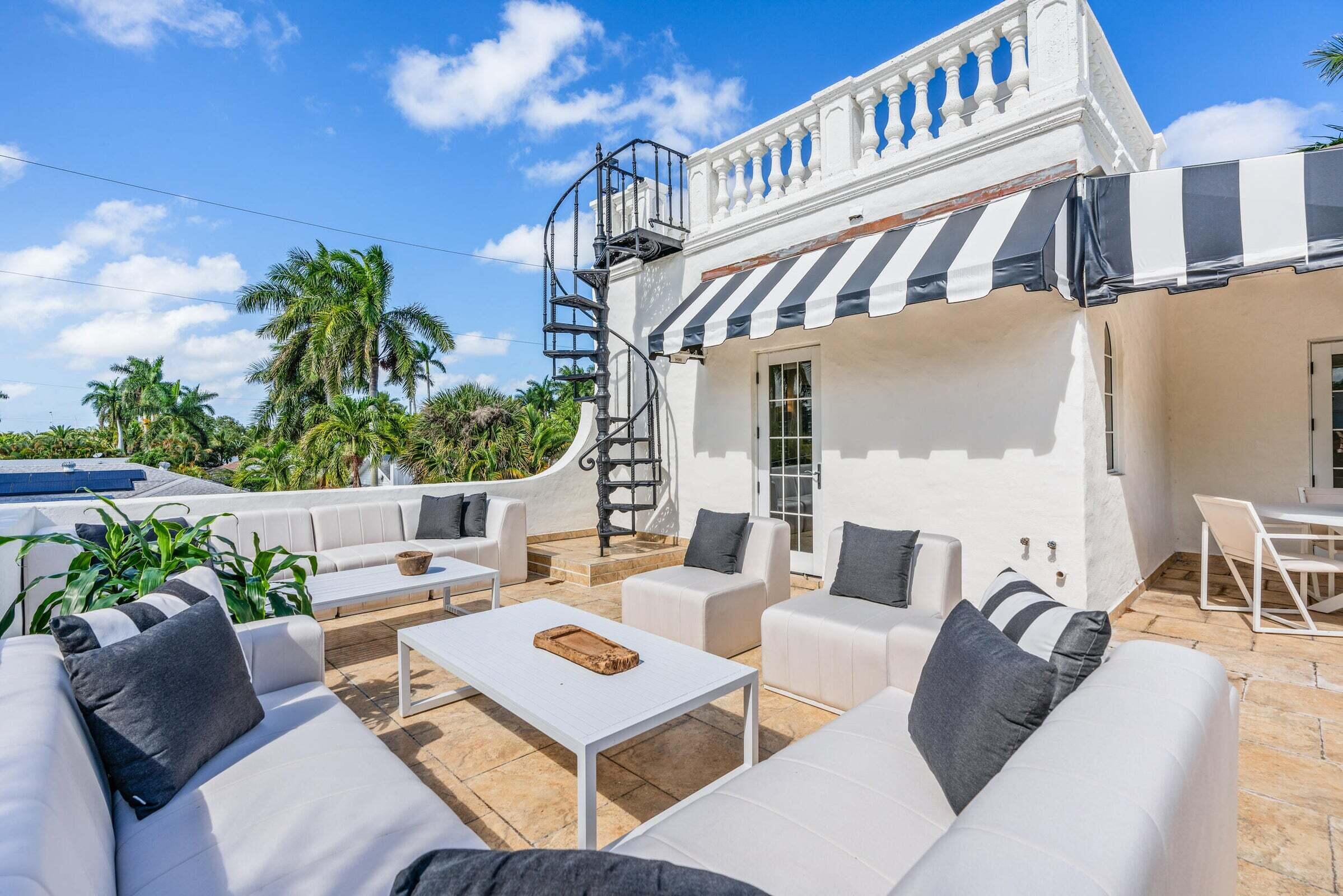 3201 N Flagler Drive