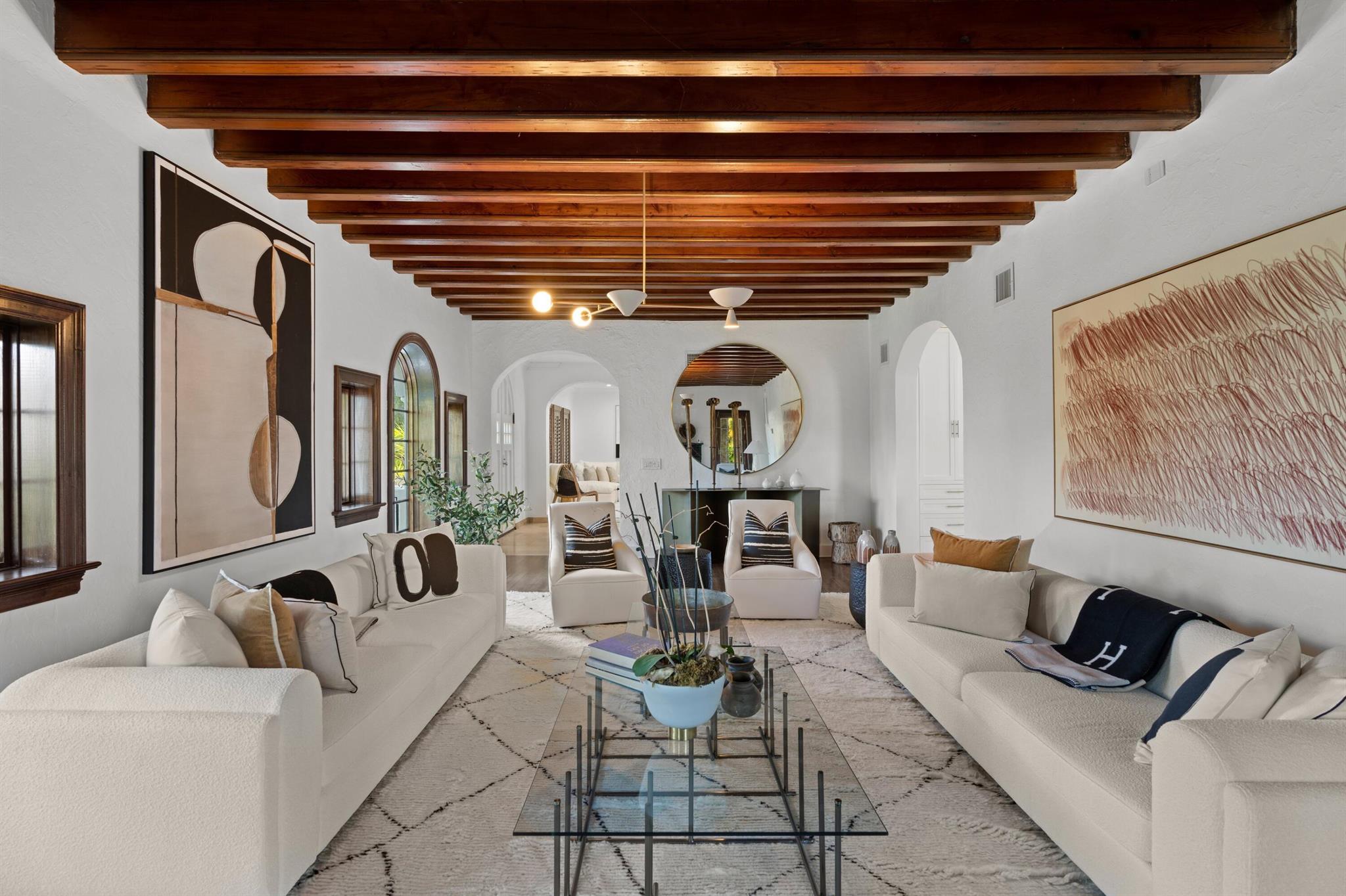 3201 N Flagler Drive