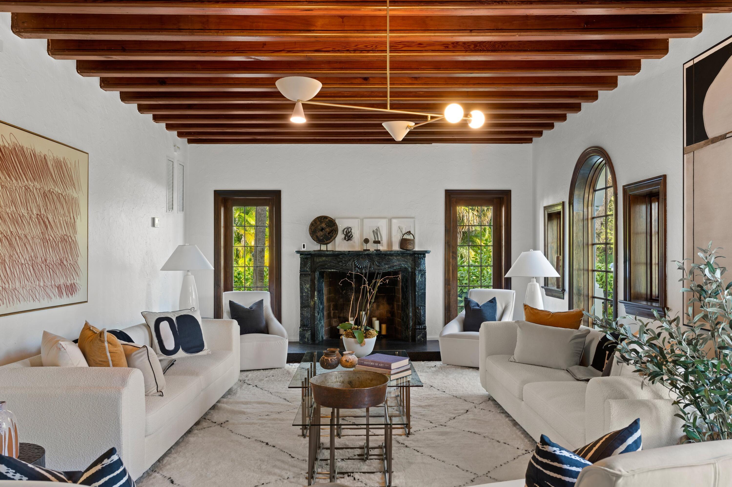 3201 N Flagler Drive