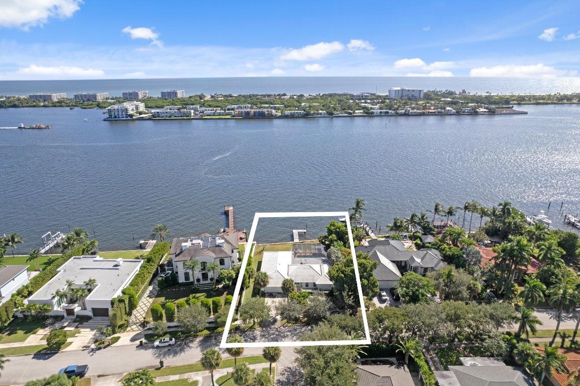 2002 Notre Dame Drive