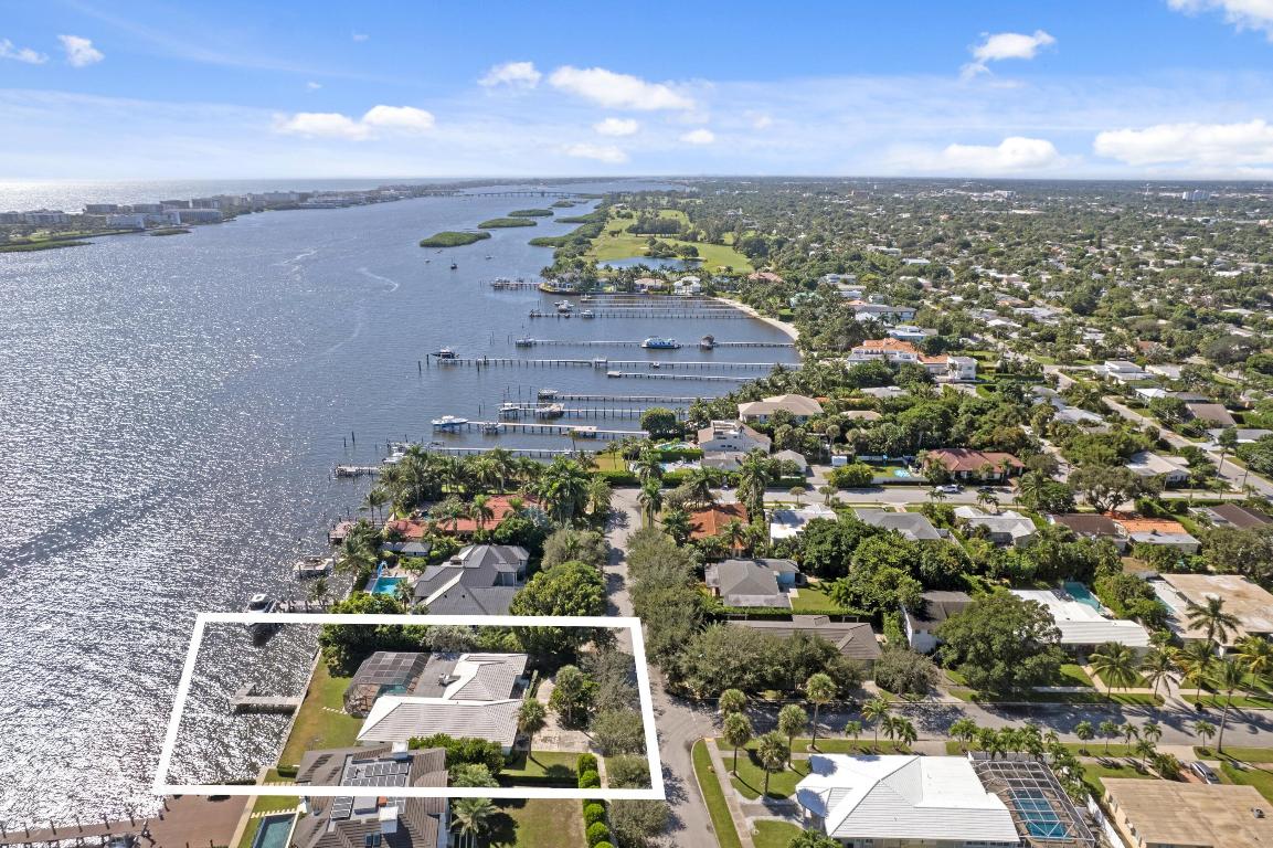 2002 Notre Dame Drive