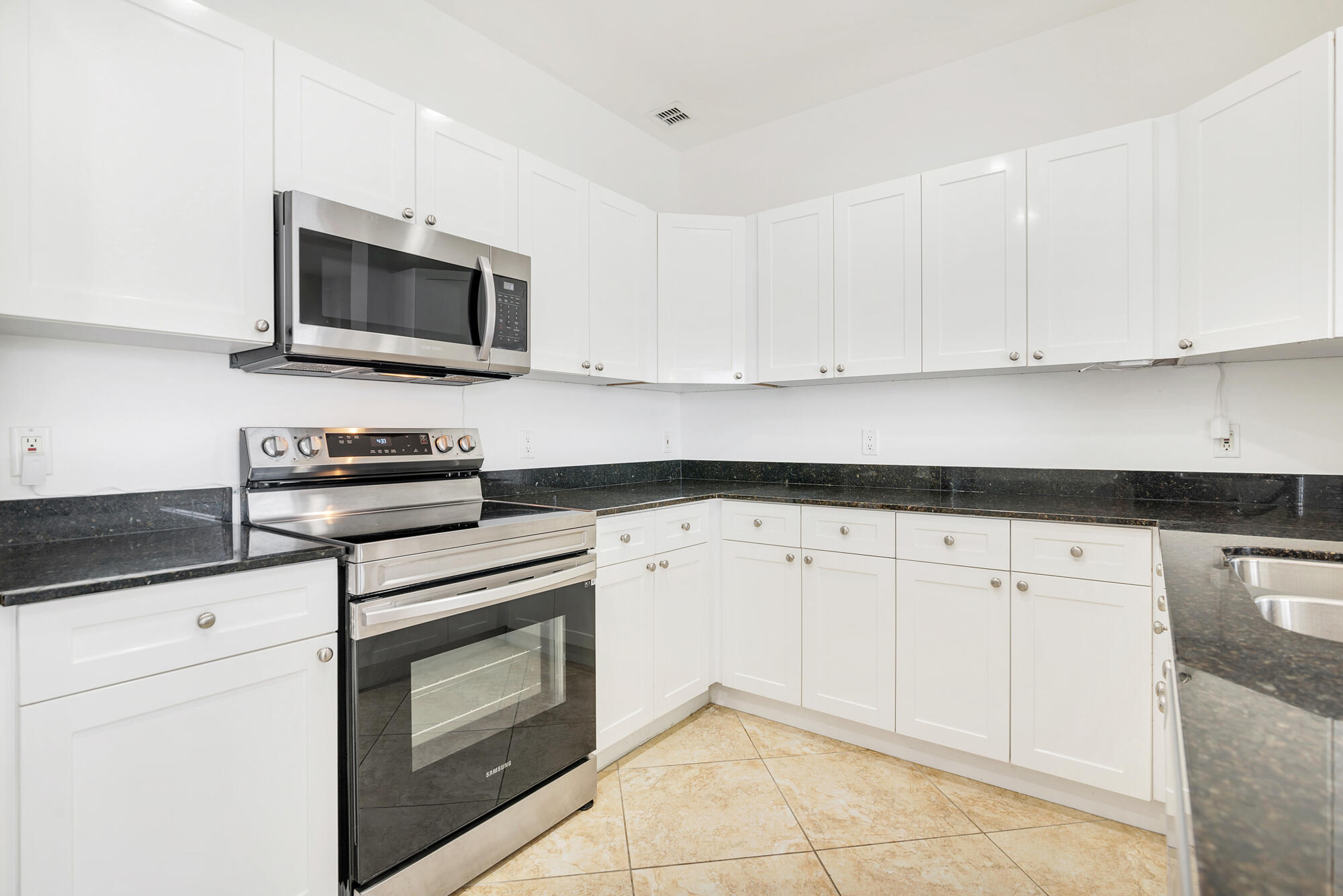 3960 N Flagler Drive 305, West Palm Beach Unit: 305