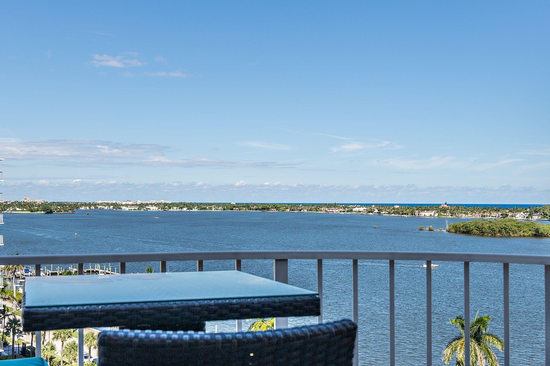 3901 S Flagler Drive 1104