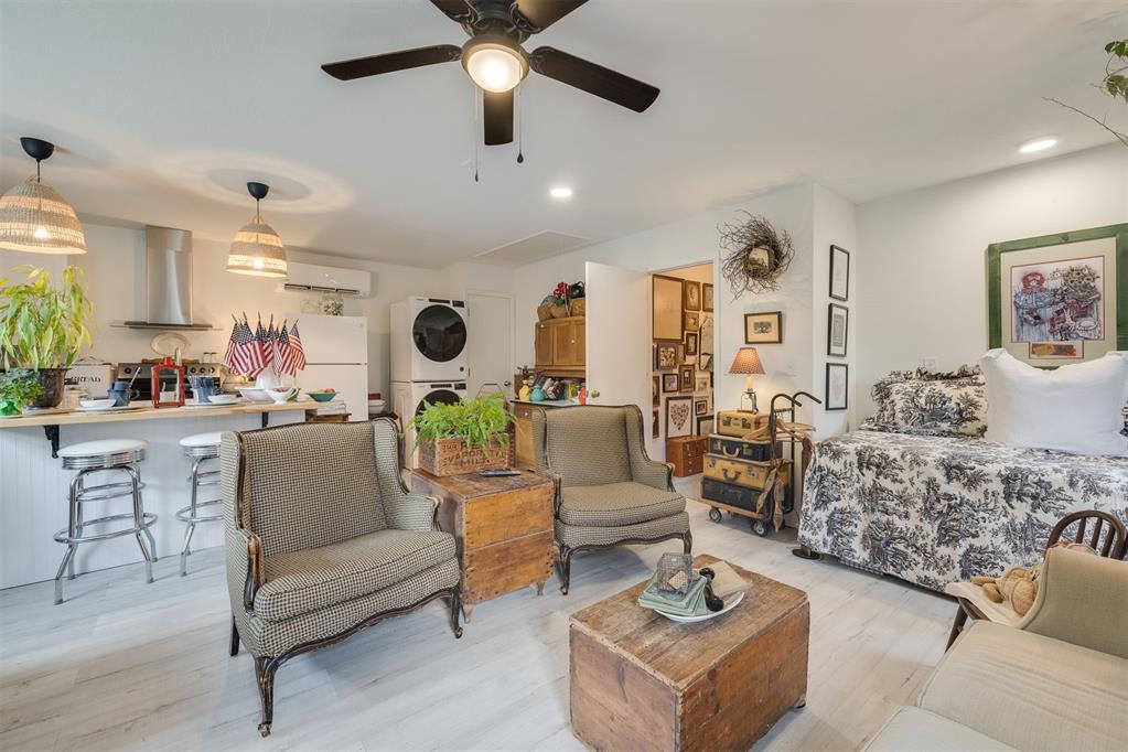 1201 Westlawn Drive