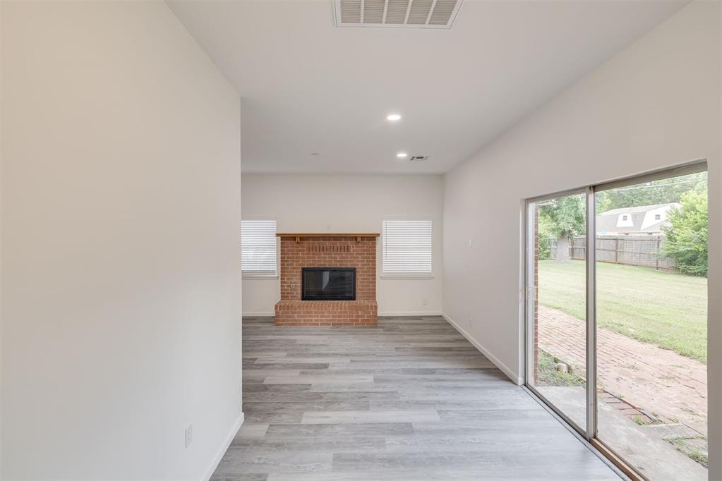 1201 Westlawn Drive