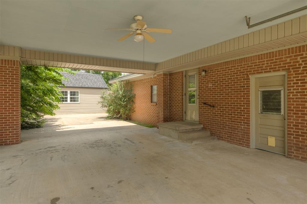 1201 Westlawn Drive