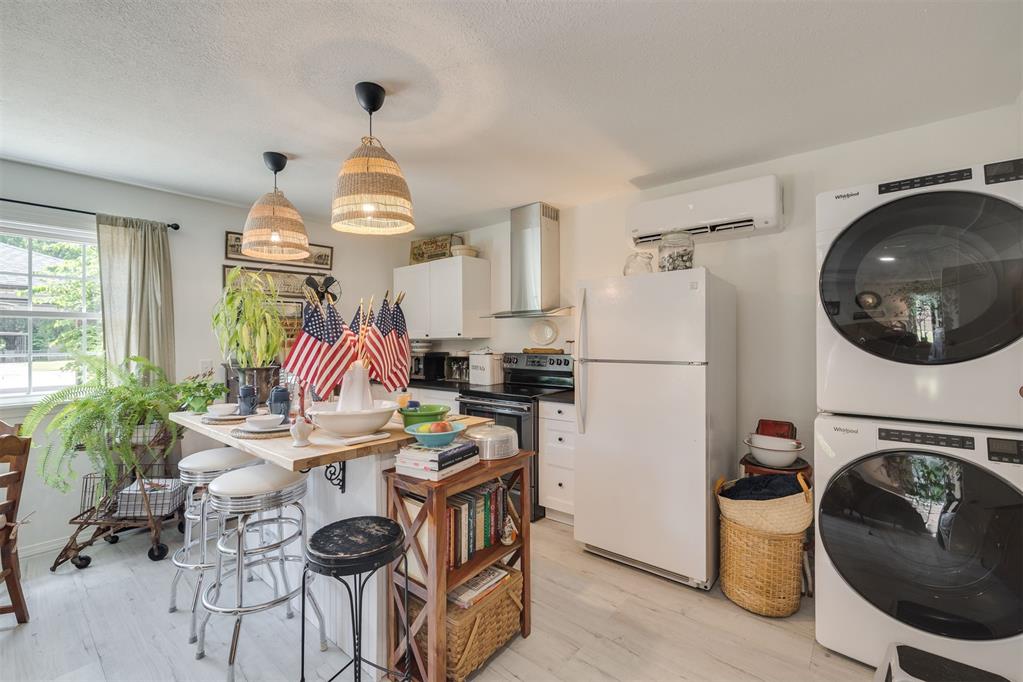 1201 Westlawn Drive