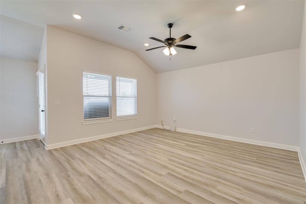 601 Blue Fish Road