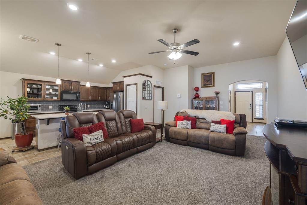 3005 Montane Drive