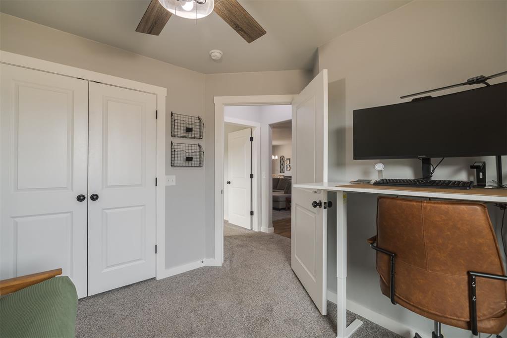 2000 Loyal Roots Circle