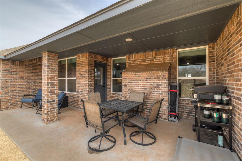 2000 Loyal Roots Circle