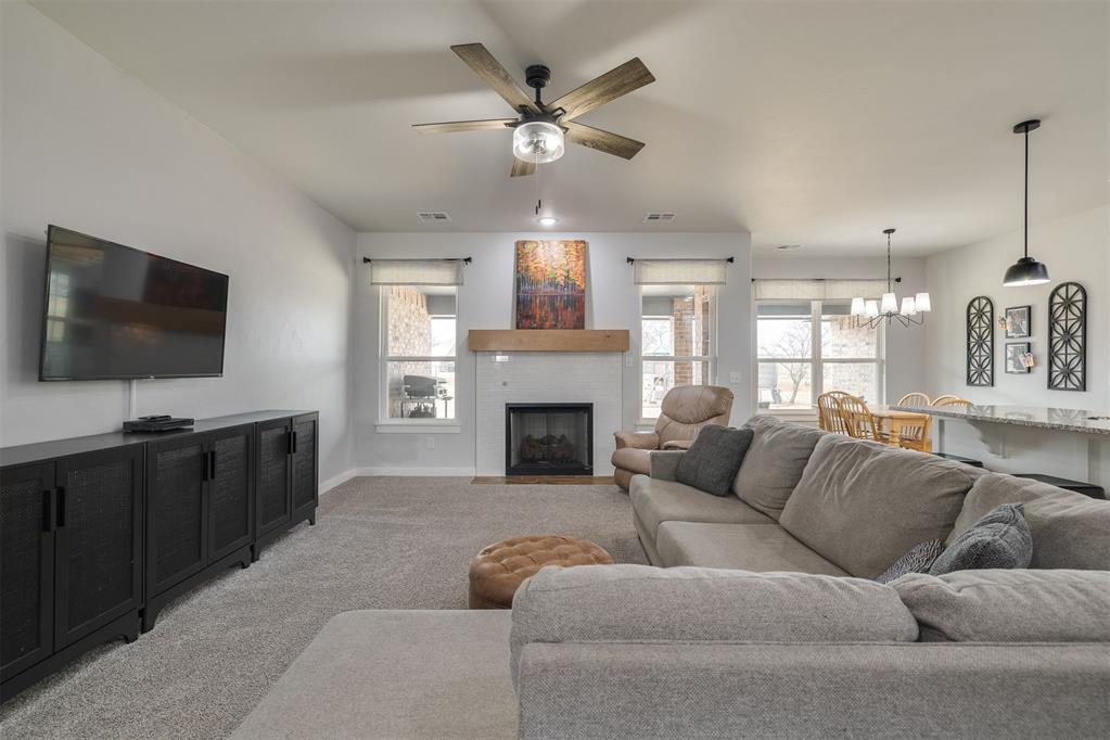 2000 Loyal Roots Circle