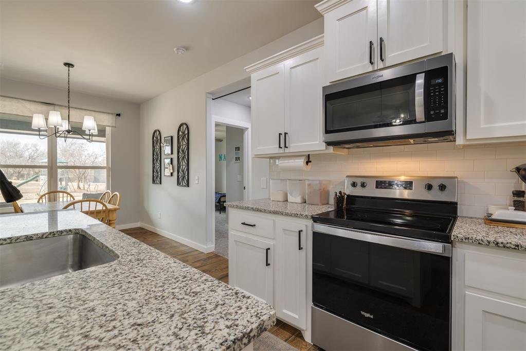 2000 Loyal Roots Circle